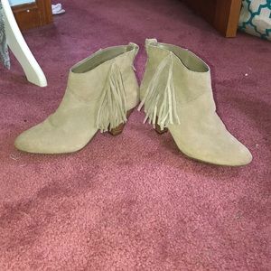 American eagle tan booties